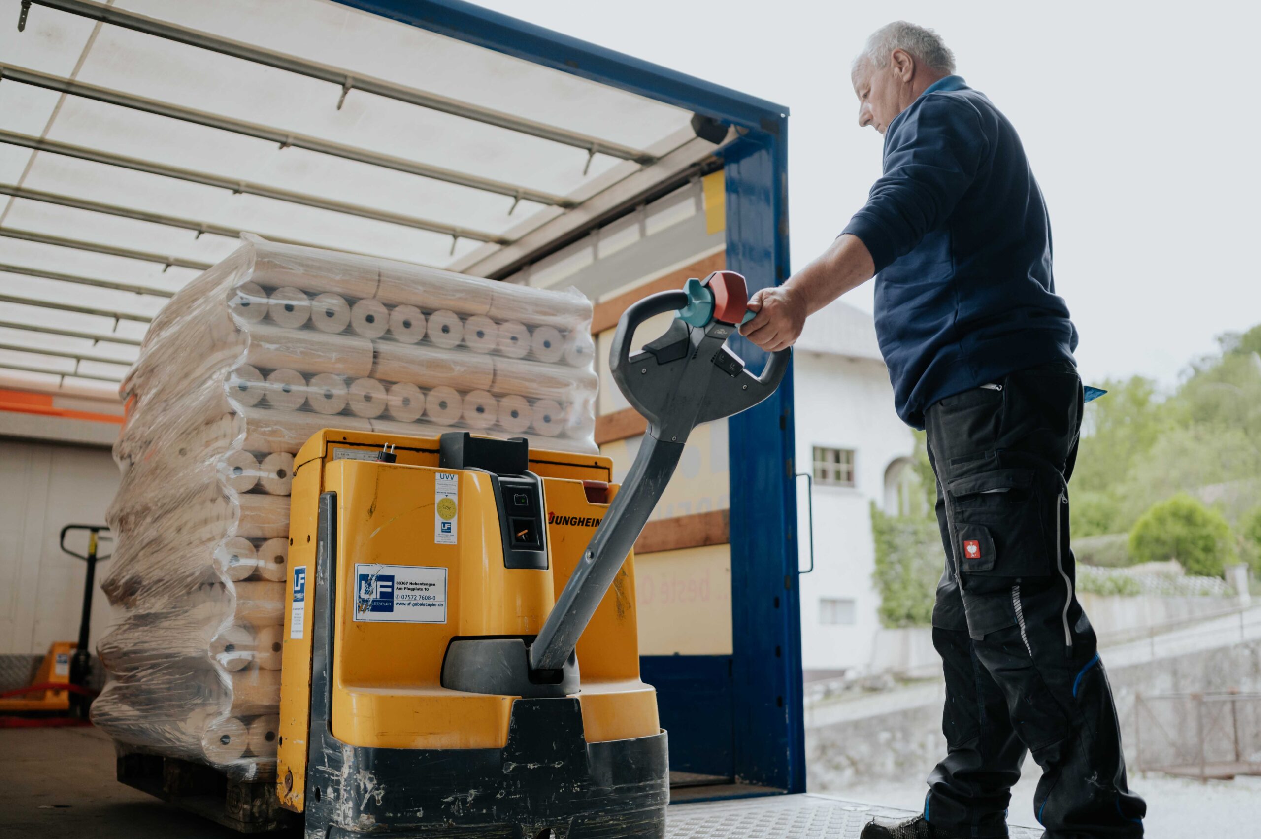 Lieferservice von Zirn Brennstoffe